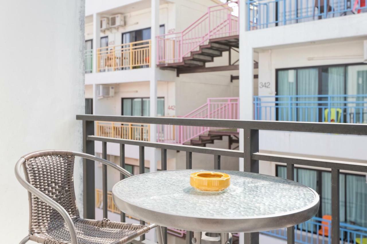 فندق وايت سكاي بوتيك Patong المظهر الخارجي الصورة